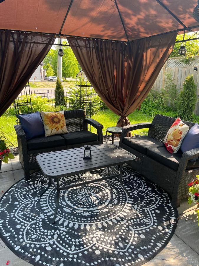Summer Solstice Bed & Breakfast Niagara-on-the-Lake Buitenkant foto